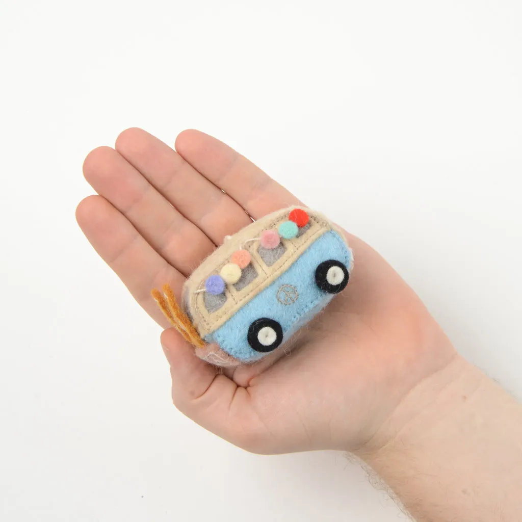 Après Ski Hippie Bus Ornament