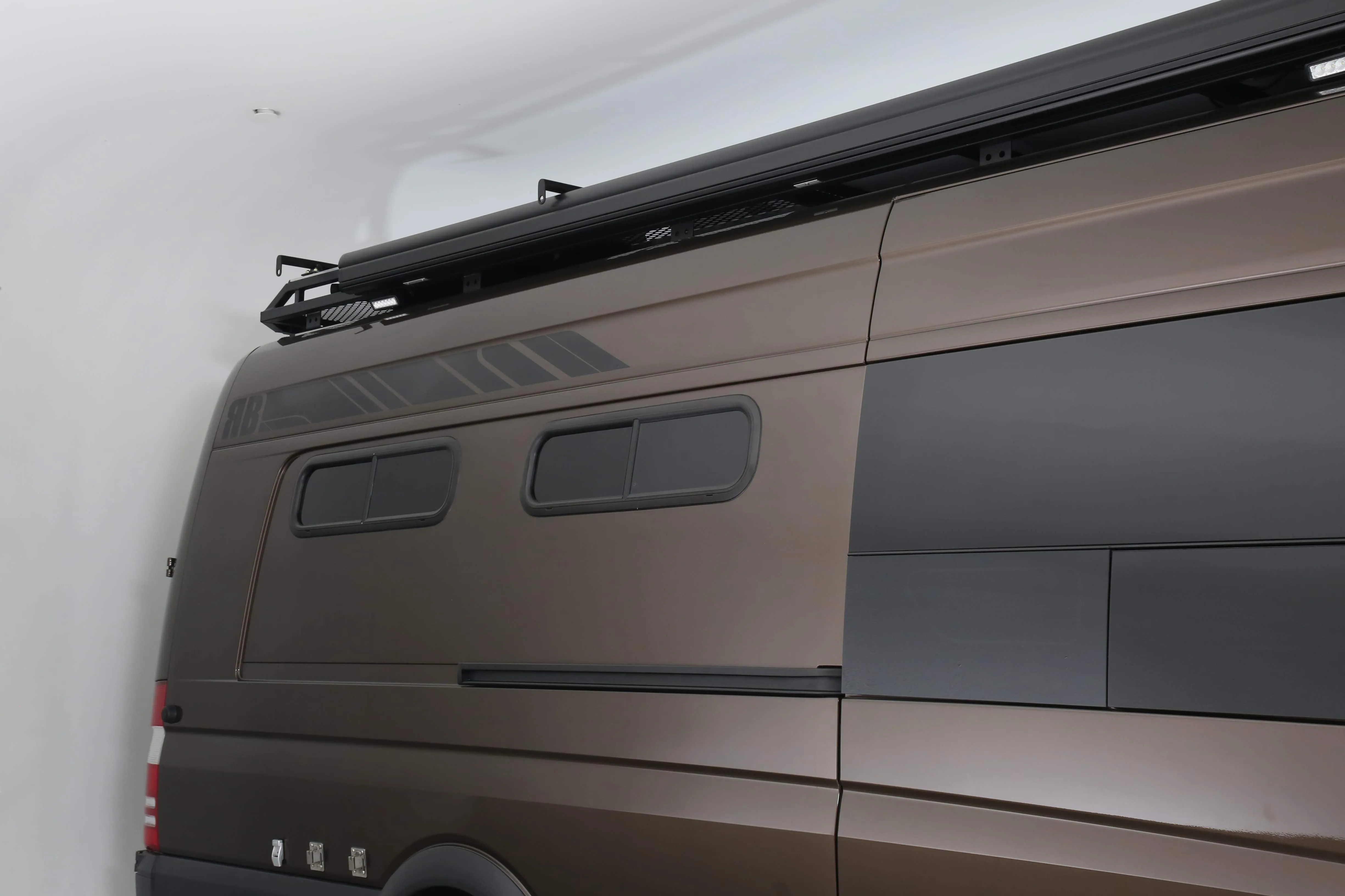 RB Gear Hauler Van CS - 170"EX 3500 4x4