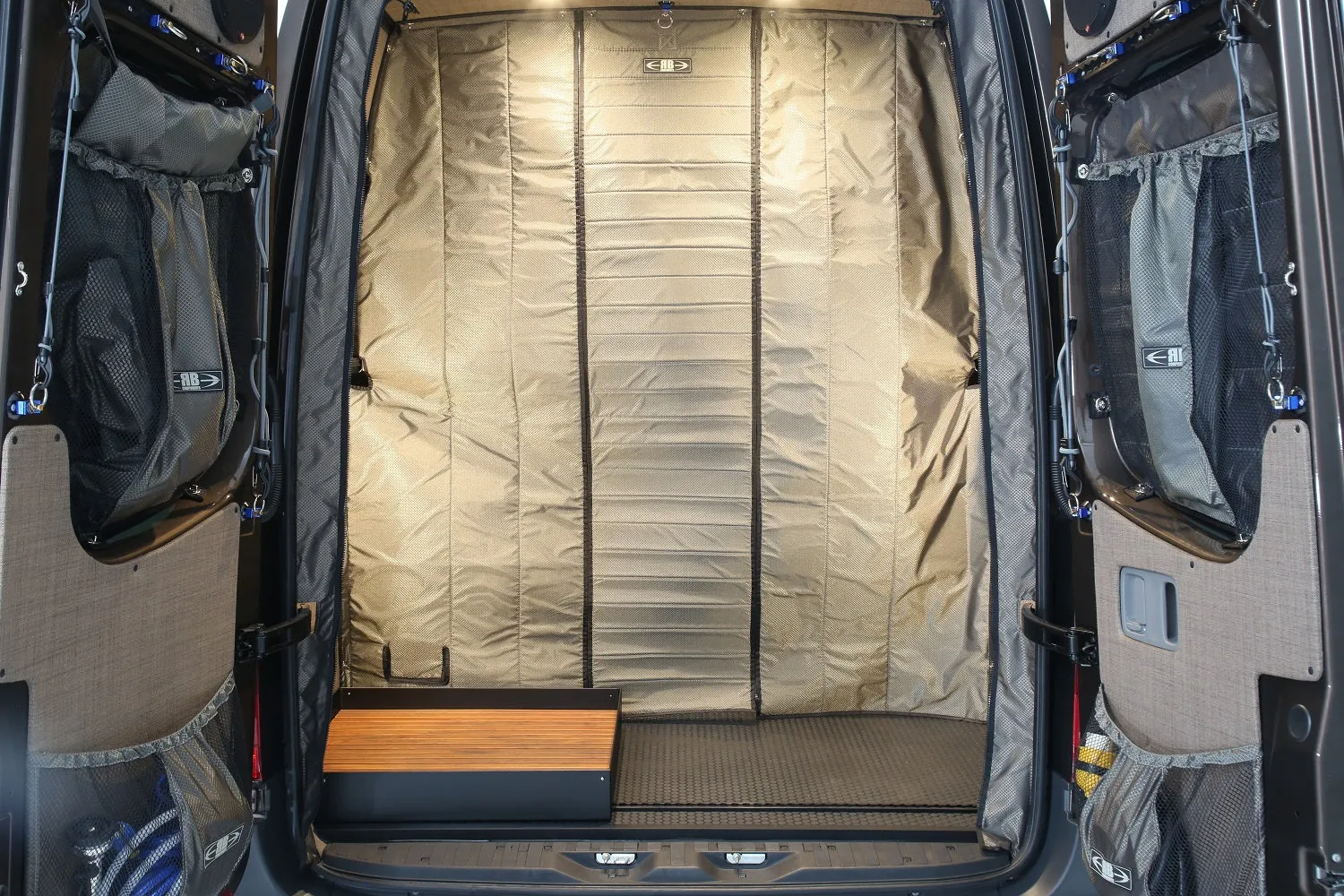 RB Gear Hauler Van CS - 170"EX 3500 4x4