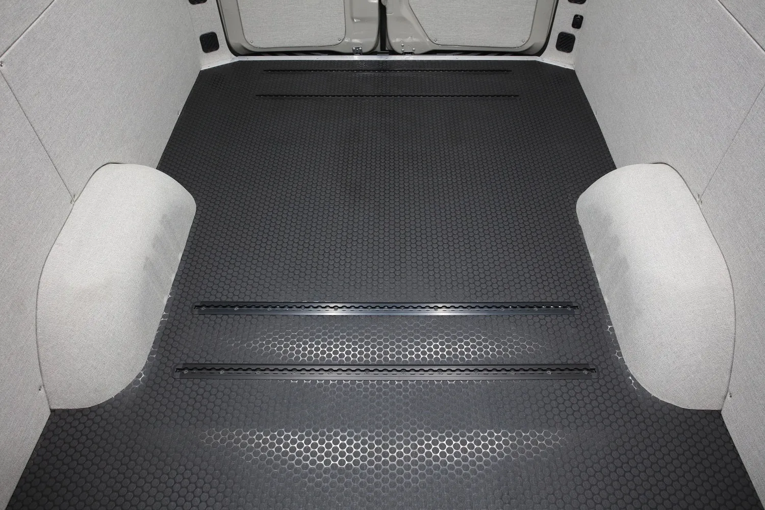 RB Gear Hauler Van FS - 170 2500 4x4